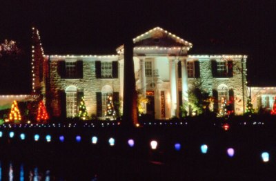 graceland_christmas-x600