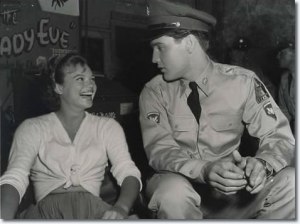 juliet_prowse_elvis_set_gi_blues_6